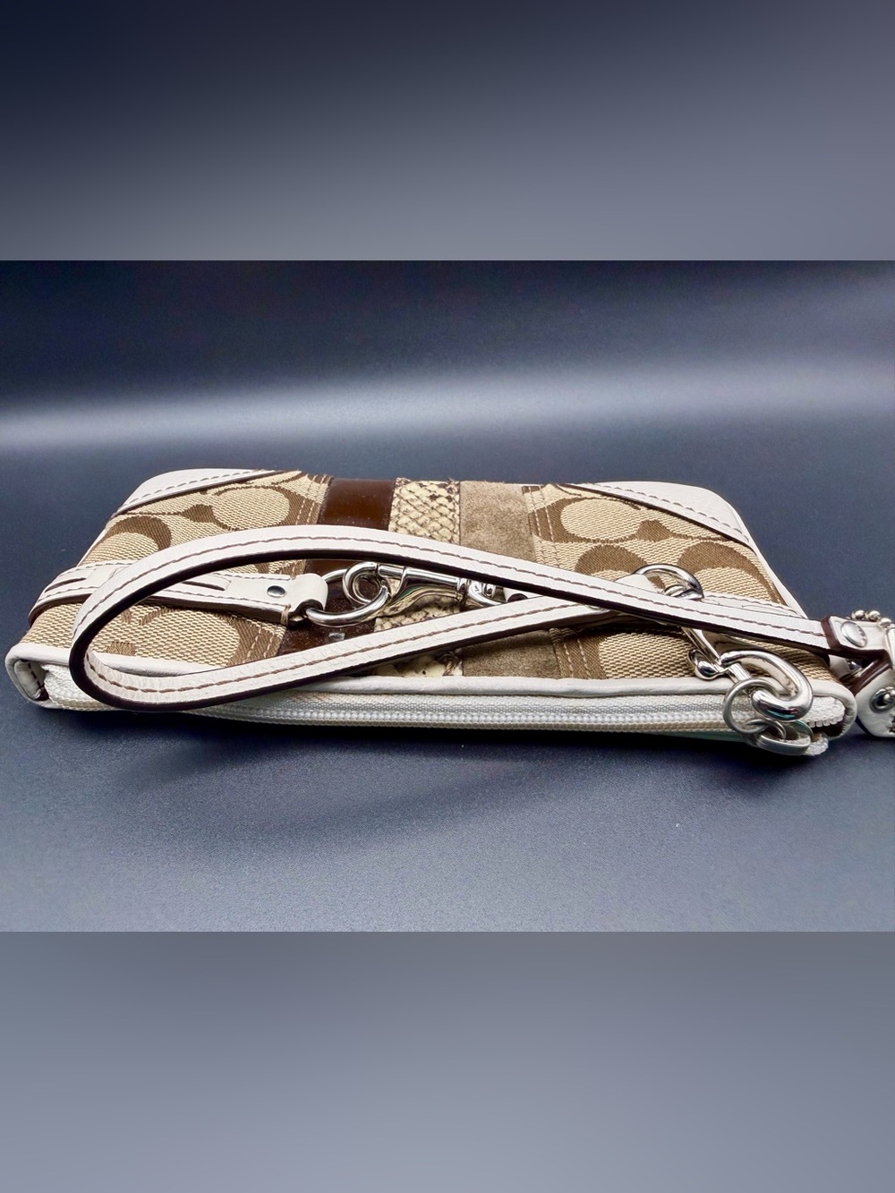 Coach Signature Patchwork Wristlet Clutch Y2K Khaki Cream Brown - Picture 6 of 10